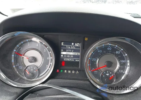 2014 Chrysler Town & Country Touring из США, поврежденный, VIN 2C4RC1BG0ER330233